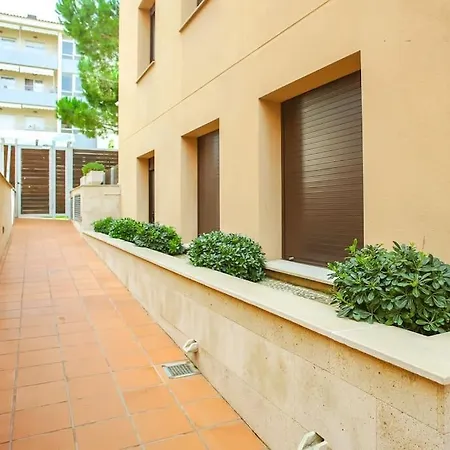 Al47 Spacious Near Fenals Apartment Lloret de Mar
