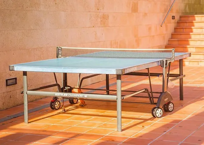 Al47 Spacious Near Fenals *